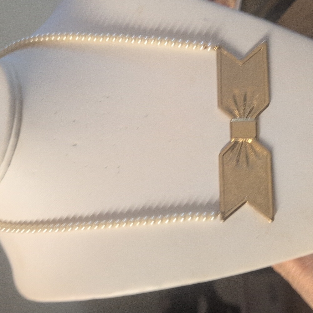 Sweet Evie Gold Tone Bow Necklace